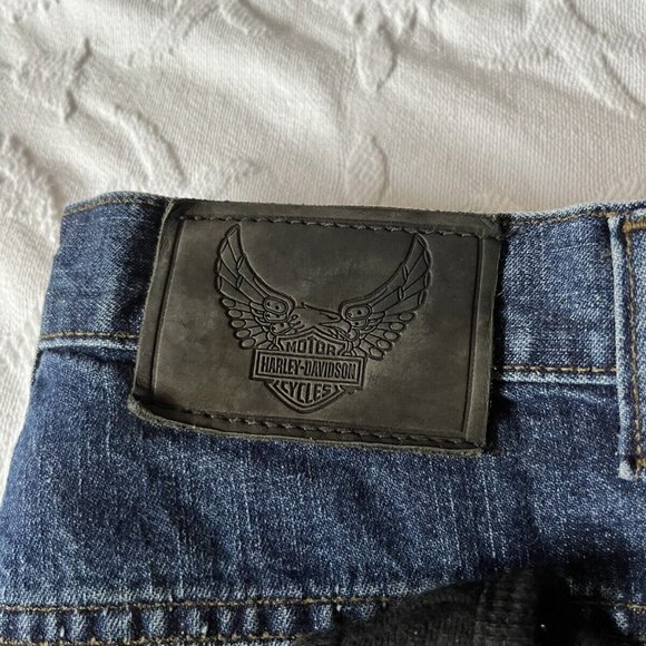 Womens Harley Davision Jeans with Tank top. Preowned. In great shape. - Picture 4 of 13